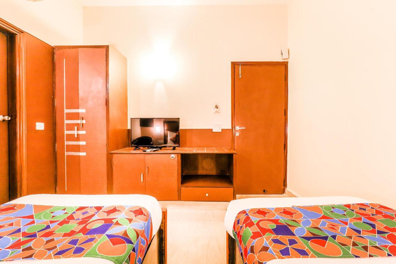 Fabhotel Conclave Boutique Yeni Delhi Dış mekan fotoğraf