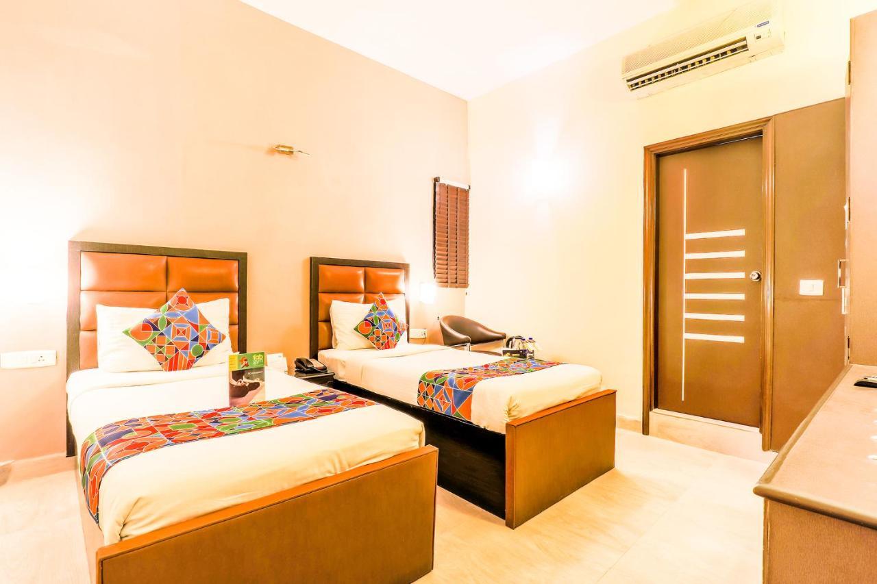 Fabhotel Conclave Boutique Yeni Delhi Dış mekan fotoğraf