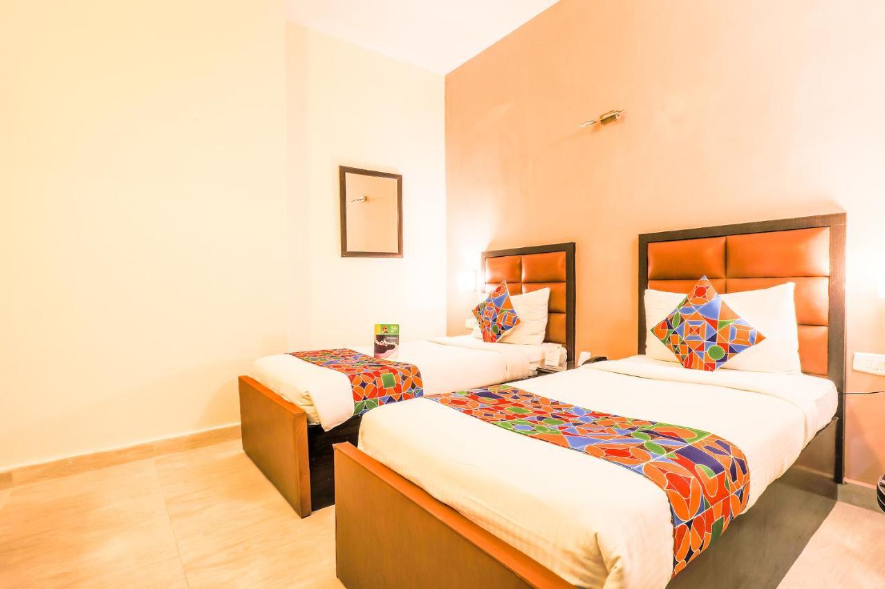 Fabhotel Conclave Boutique Yeni Delhi Dış mekan fotoğraf