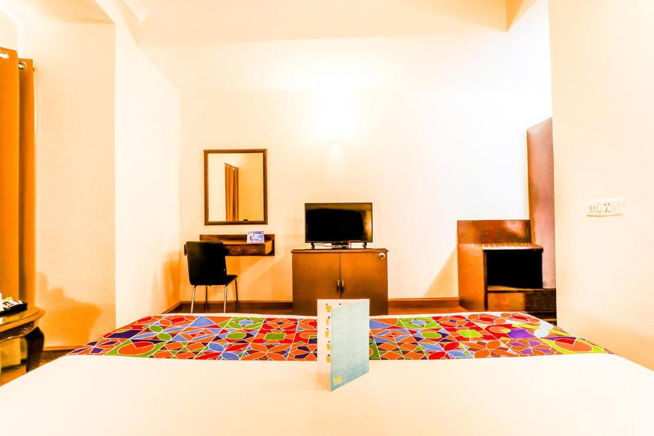 Fabhotel Conclave Boutique Yeni Delhi Dış mekan fotoğraf