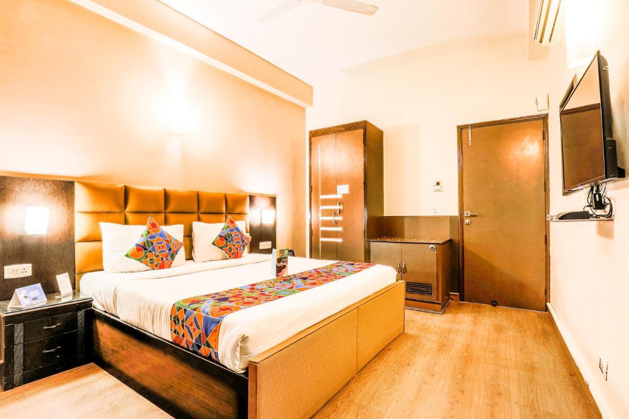 Fabhotel Conclave Boutique Yeni Delhi Dış mekan fotoğraf