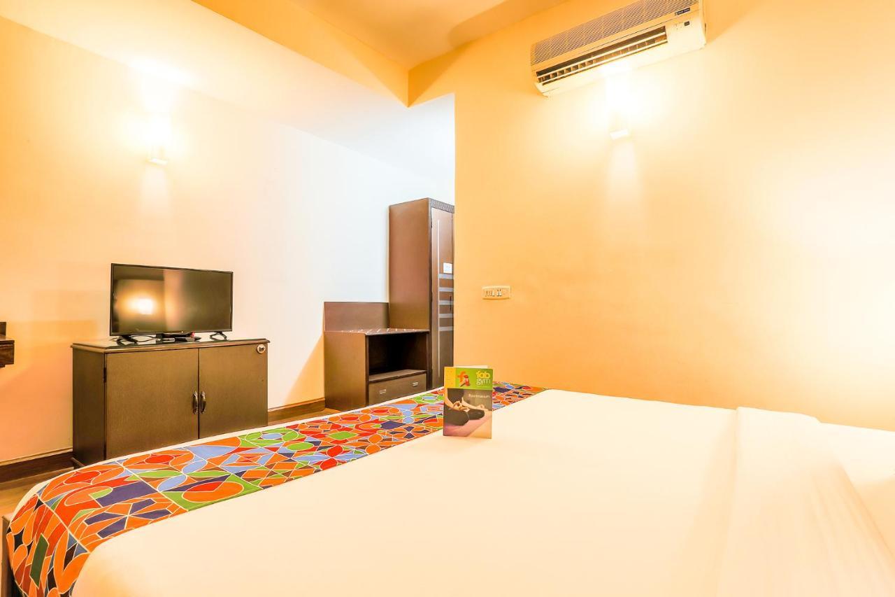 Fabhotel Conclave Boutique Yeni Delhi Dış mekan fotoğraf