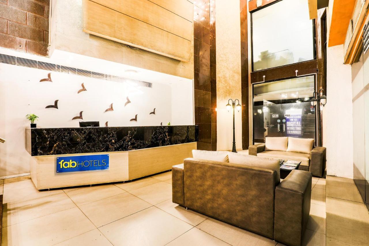 Fabhotel Conclave Boutique Yeni Delhi Dış mekan fotoğraf
